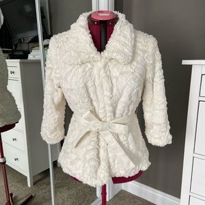 🌱2/$30 Faux Fur Jacket with 3/4 Sleeves